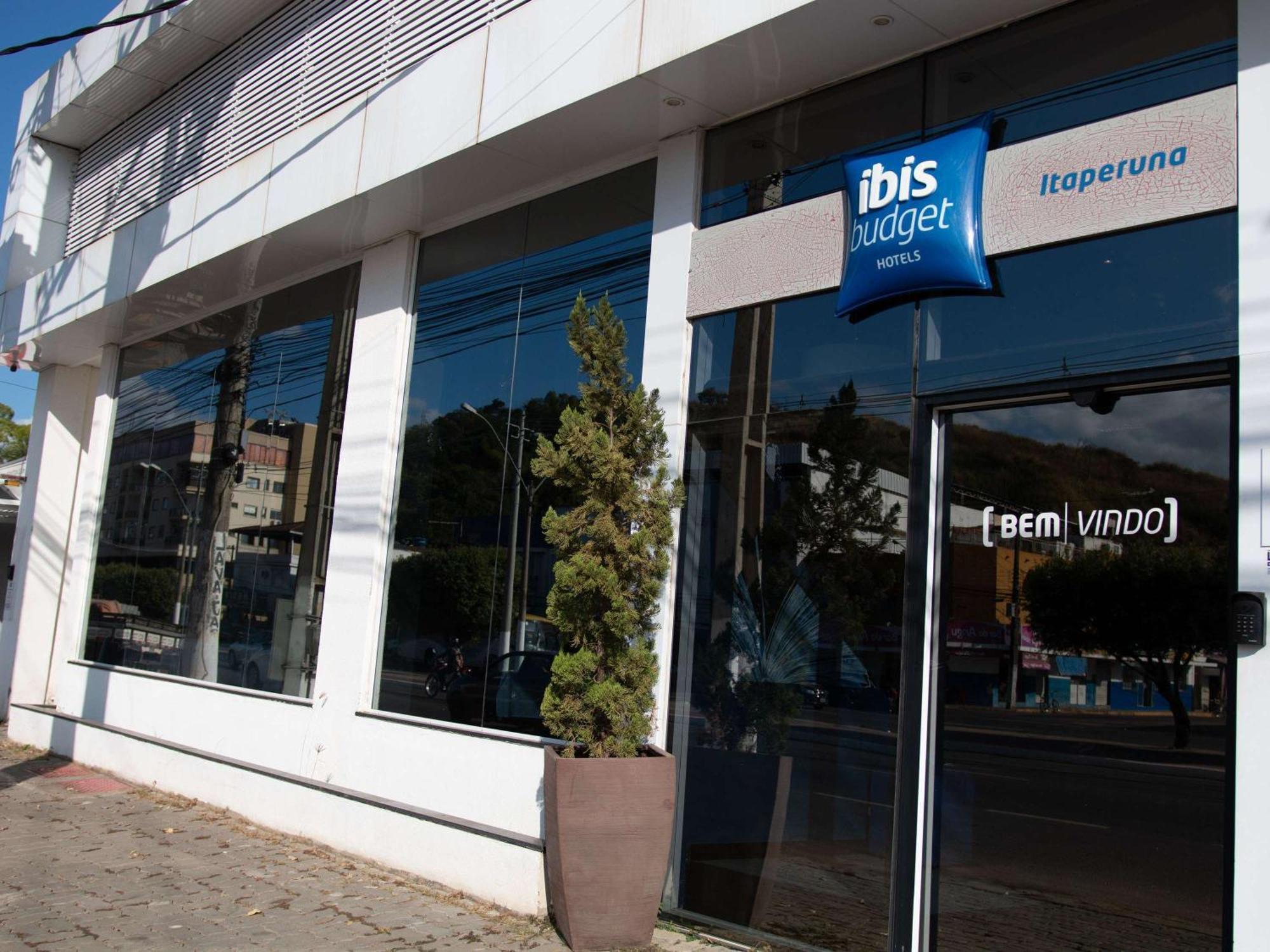 Ibis Budget Itaperuna Hotel Kültér fotó